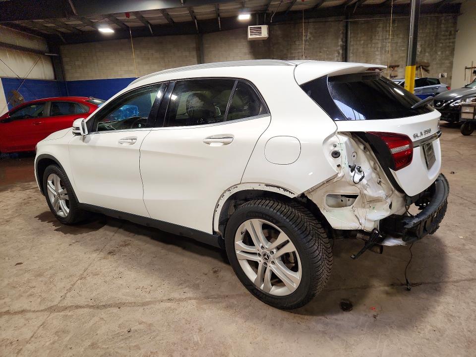 51538856 :رقم المزاد ، WDCTG4GB6KU016765 vin ، 2019 Mercedes-benz Gla مزاد بيع
