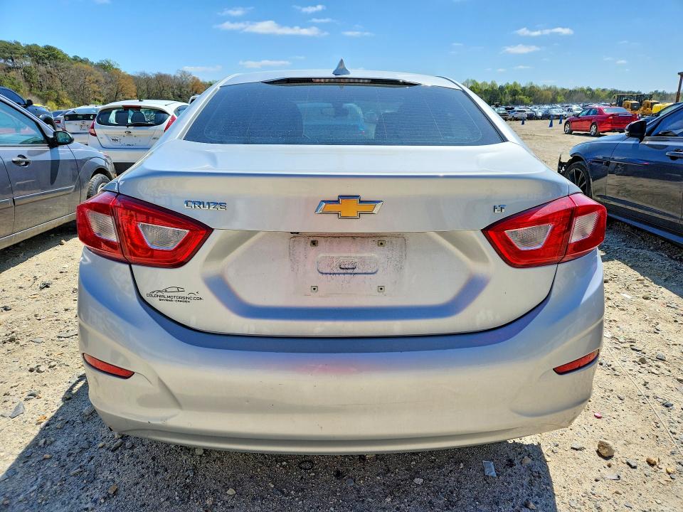 Продажа на аукционе авто 2018 Chevrolet Cruze, vin: 1G1BE5SM6J7222857, номер лота: 47691436