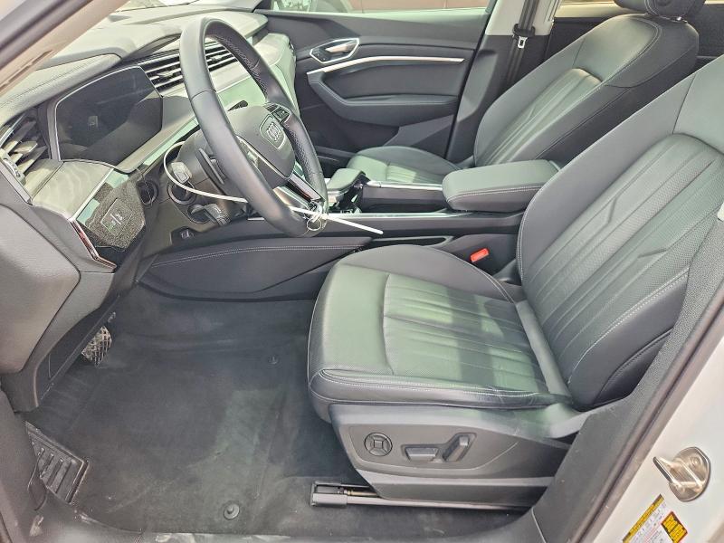 Продажа на аукционе авто 2022 Audi E-tron, vin: WA12AAGE8NB031418, номер лота: 47258436