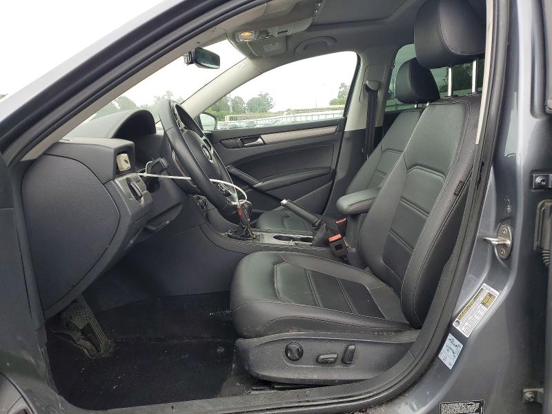50664766 :رقم المزاد ، 1VWSA7A33MC015813 vin ، 2021 Volkswagen Passat مزاد بيع