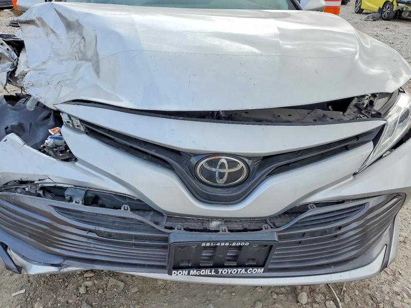 Aukcja sprzedaży 2018 Toyota Camry, vin: 4T1B11HK3JU154600, numer aukcji: 51456896