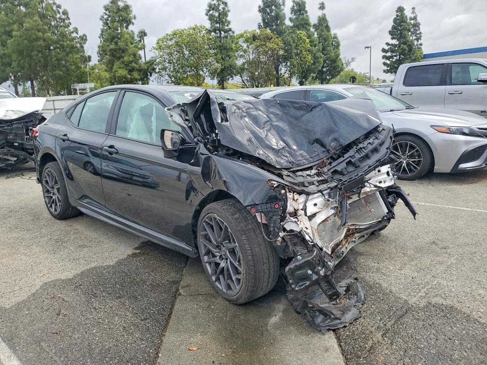 49559736 :رقم المزاد ، 4T1DAACK0SU596476 vin ، 2025 Toyota Camry مزاد بيع