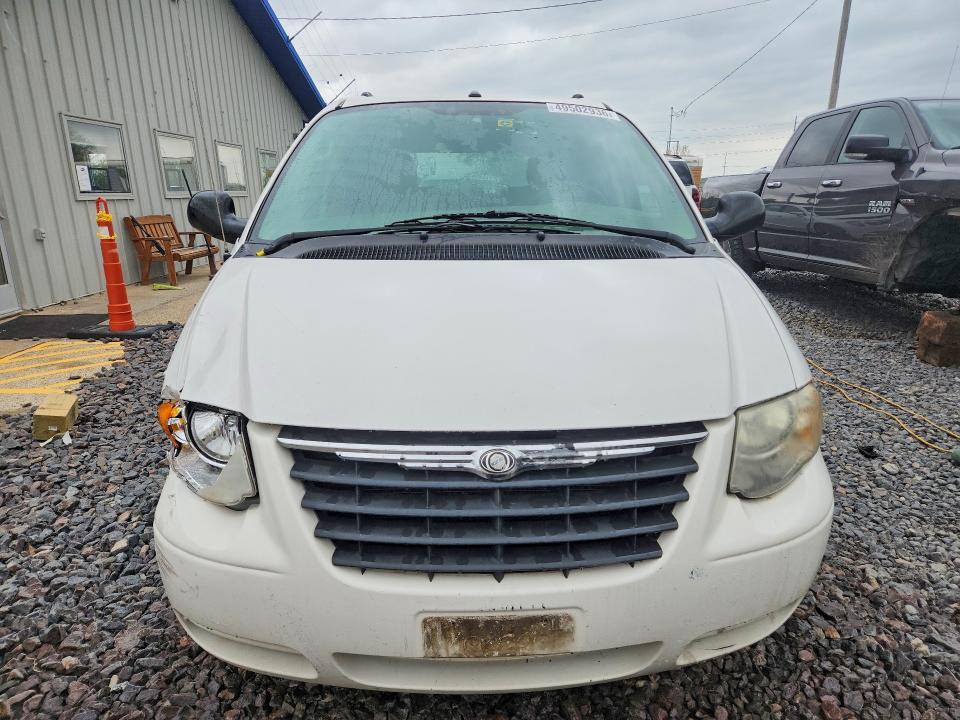 49502936 :رقم المزاد ، 1A4GP44R16B568467 vin ، 2006 Chrysler Town & Country مزاد بيع
