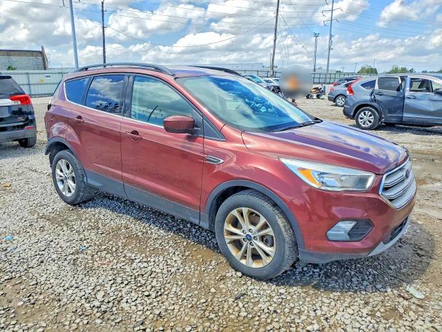 Продажа на аукционе авто 2018 Ford Escape, vin: 1FMCU9GD2JUA25647, номер лота: 45761906