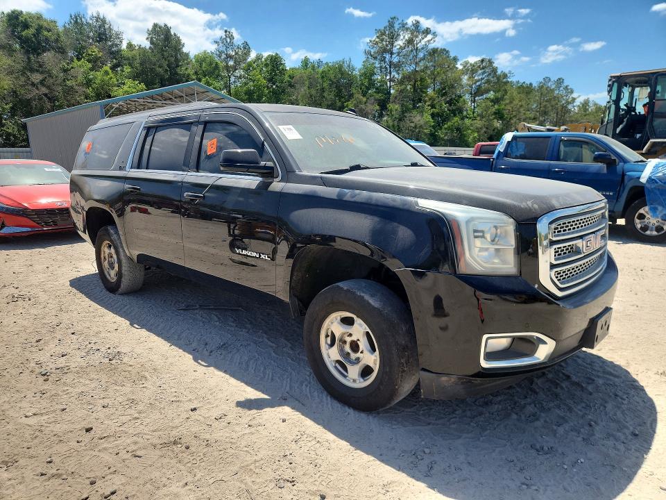 49864486 :رقم المزاد ، 1GKS1HKC3FR246853 vin ، 2015 Gmc Yukon Xl مزاد بيع