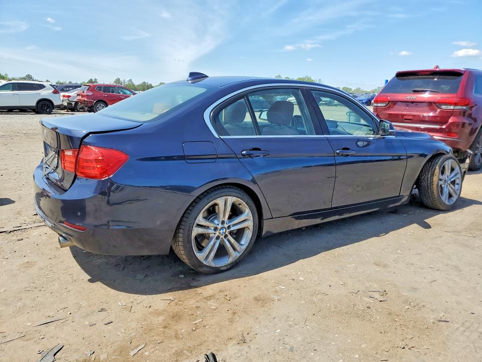 51415036 :رقم المزاد ، WBA3A9C55FK472615 vin ، 2015 Bmw 335 مزاد بيع