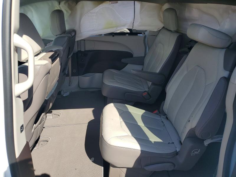 Auction sale of the 2017 Chrysler Pacifica, vin: 2C4RC1EG9HR577878, lot number: 48170116