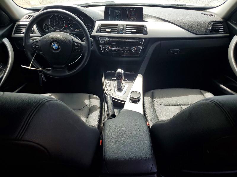 Продаж на аукціоні авто 2017 Bmw 320, vin: WBA8A3C38HK692142, номер лоту: 51678366
