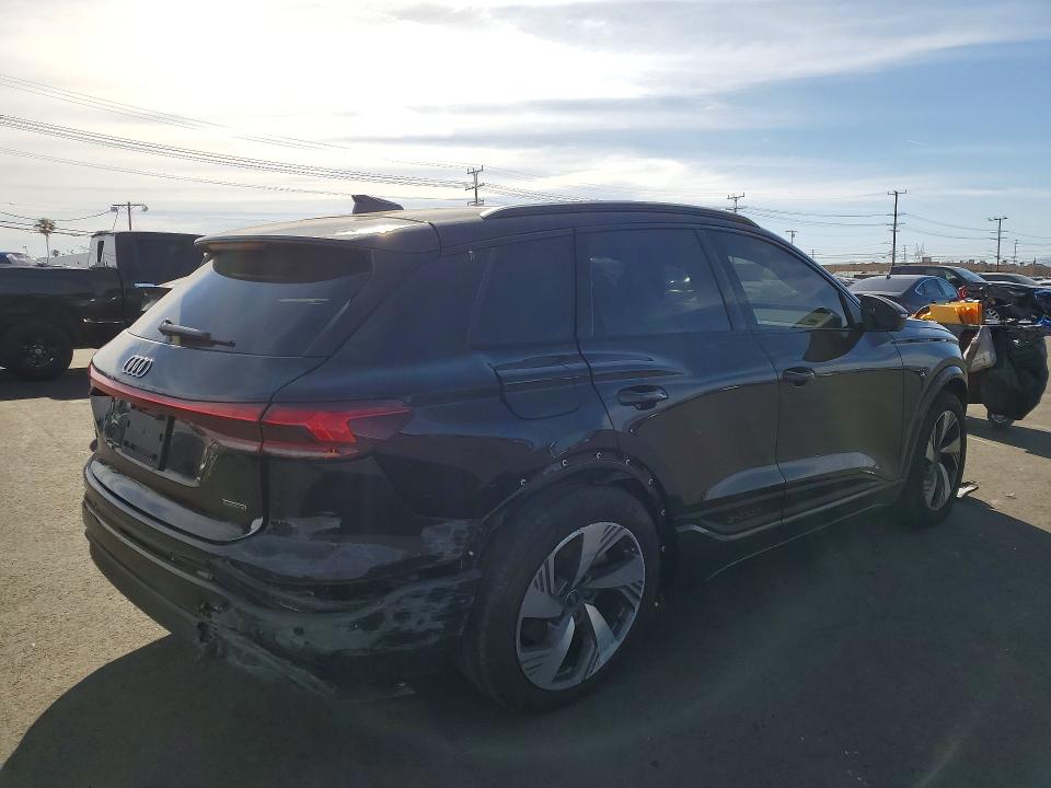 2025 Audi Q6 E-tron მანქანა იყიდება აუქციონზე, vin: WA124BGF2SA058217, აუქციონის ნომერი: 50138996