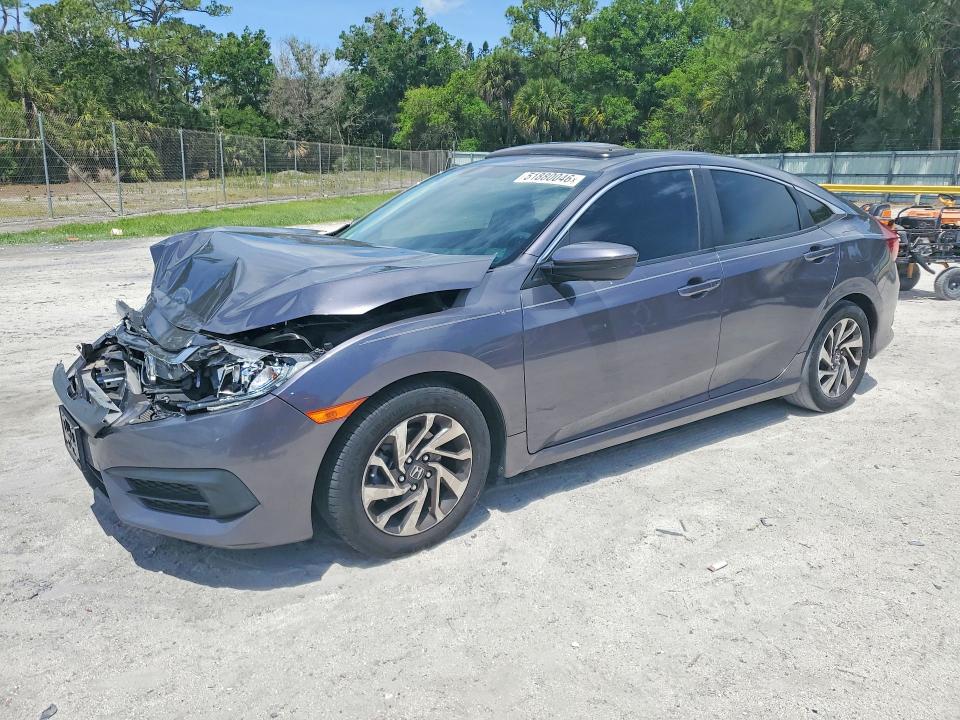 Auction sale of the 2017 Honda Civic, vin: 19XFC2F79HE044132, lot number: 51880046