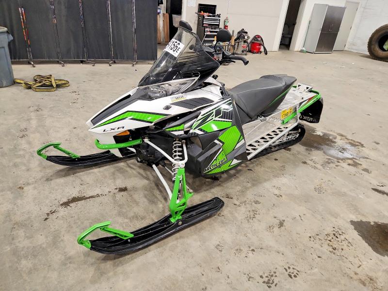 2016 Arctic Cat Snowmobile მანქანა იყიდება აუქციონზე, vin: 4UF16SNW4GT101765, აუქციონის ნომერი: 50594156
