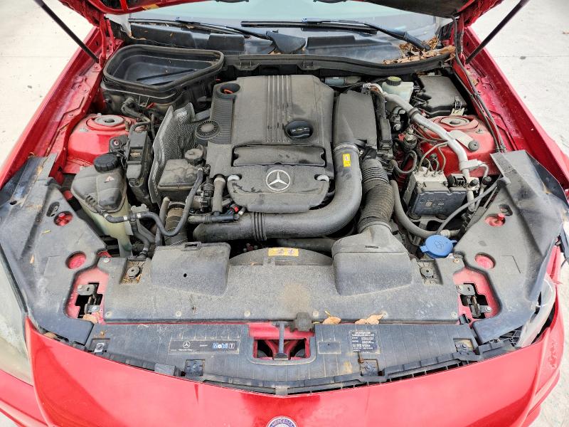 51153646 :رقم المزاد ، WDDPK4HA0DF057059 vin ، 2013 Mercedes-benz Slk مزاد بيع