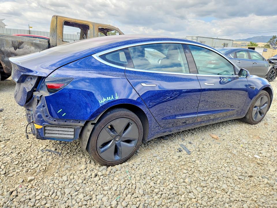 2018 Tesla Model 3 მანქანა იყიდება აუქციონზე, vin: 5YJ3E1EA9JF003021, აუქციონის ნომერი: 51330776