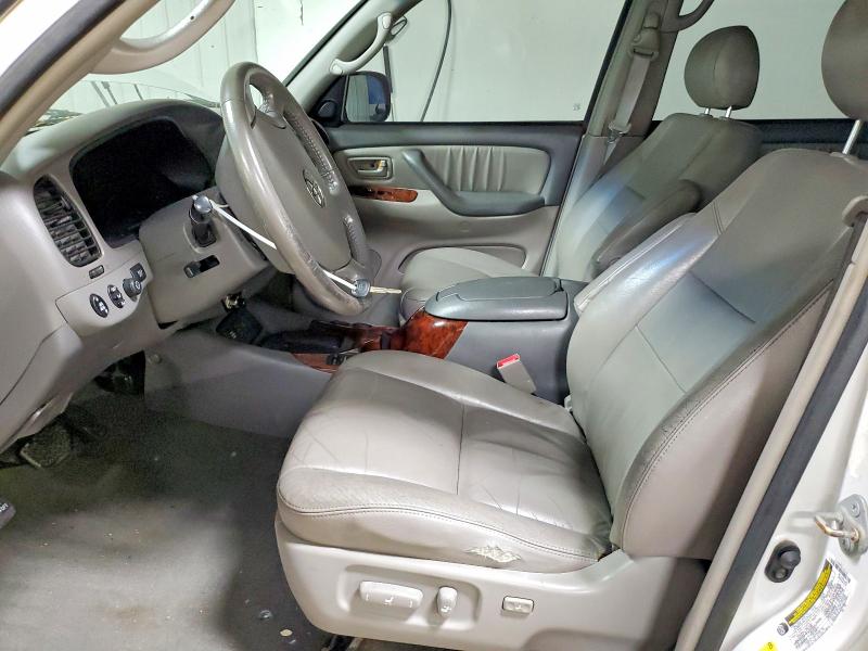 51358126 :رقم المزاد ، 5TDBT48A35S249711 vin ، 2005 Toyota Sequoia مزاد بيع