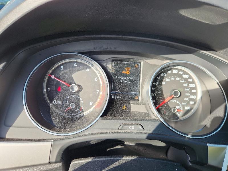 49583696 :رقم المزاد ، 1V2ER2CA8JC528783 vin ، 2018 Volkswagen Atlas مزاد بيع