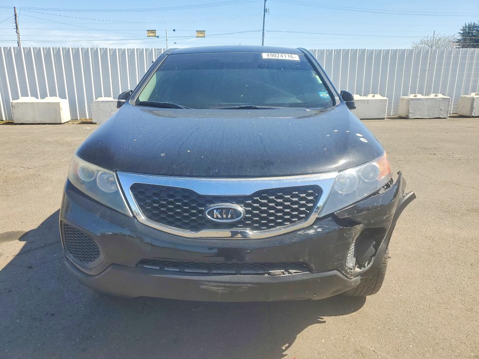 49024116 :رقم المزاد ، 5XYKT3A17DG339976 vin ، 2013 Kia Sorento مزاد بيع