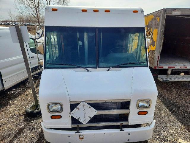 Продаж на аукціоні авто 2004 Freightliner Chassis, vin: 4UZAANBWX4CM71461, номер лоту: 77104665
