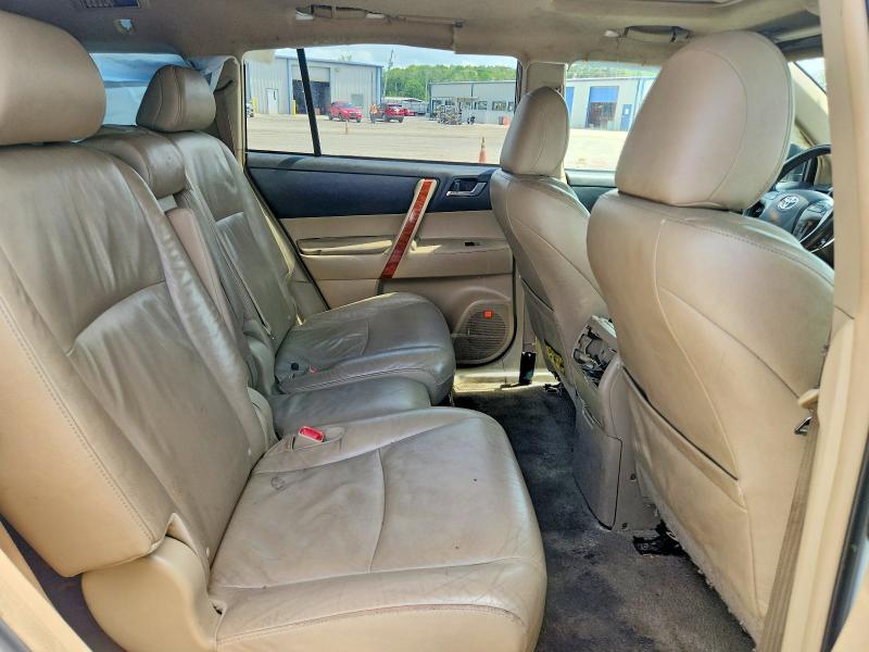 50119896 :رقم المزاد ، JTEYK3EH0A2106348 vin ، 2010 Toyota Highlander مزاد بيع