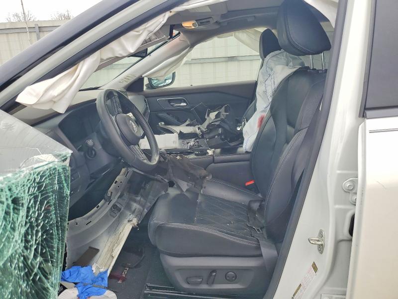 49830146 :رقم المزاد ، JN8BT3DD8NW270424 vin ، 2022 Nissan Rogue مزاد بيع