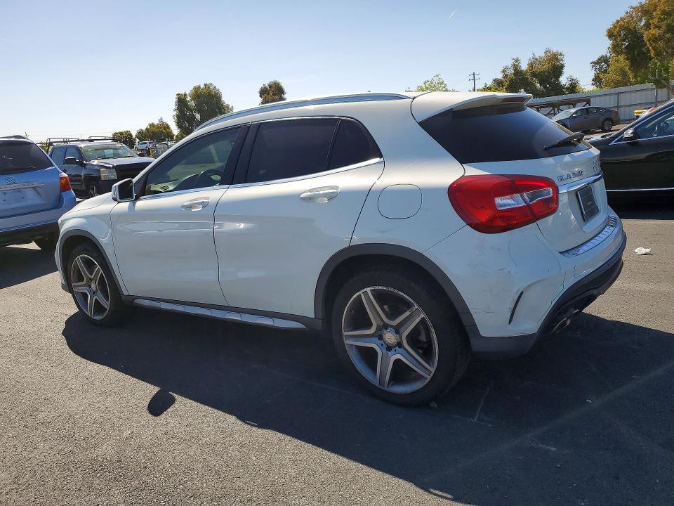 49548356 :رقم المزاد ، WDCTG4GB1FJ065637 vin ، 2015 Mercedes-benz Gla مزاد بيع