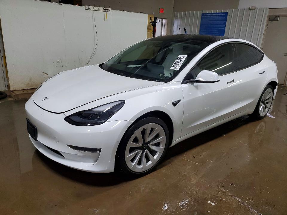 49016336 :رقم المزاد ، 5YJ3E1EB9MF033505 vin ، 2021 Tesla Model 3 مزاد بيع