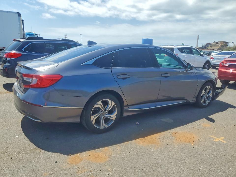 2018 Honda Accord მანქანა იყიდება აუქციონზე, vin: 1HGCV1F47JA147993, აუქციონის ნომერი: 50470076