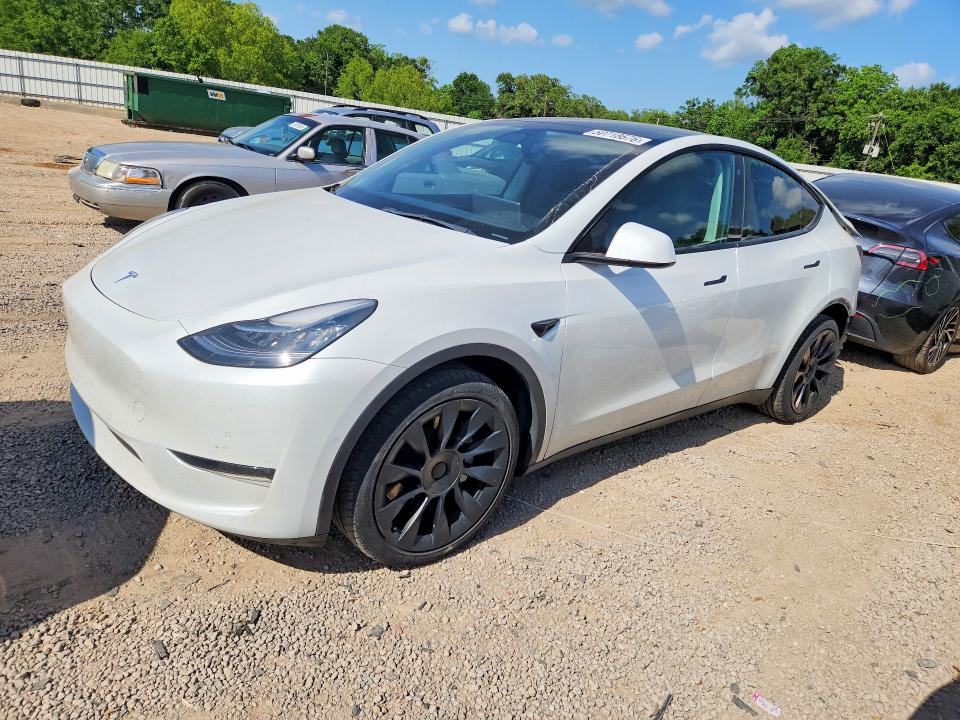 50718676 :رقم المزاد ، 7SAYGDEE7NA010527 vin ، 2022 Tesla Model Y مزاد بيع