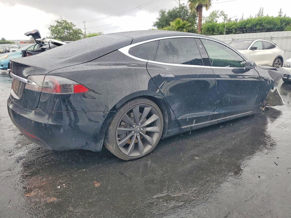 Продажа на аукционе авто 2017 Tesla Model S, vin: 5YJSA1E26HF202912, номер лота: 50797426