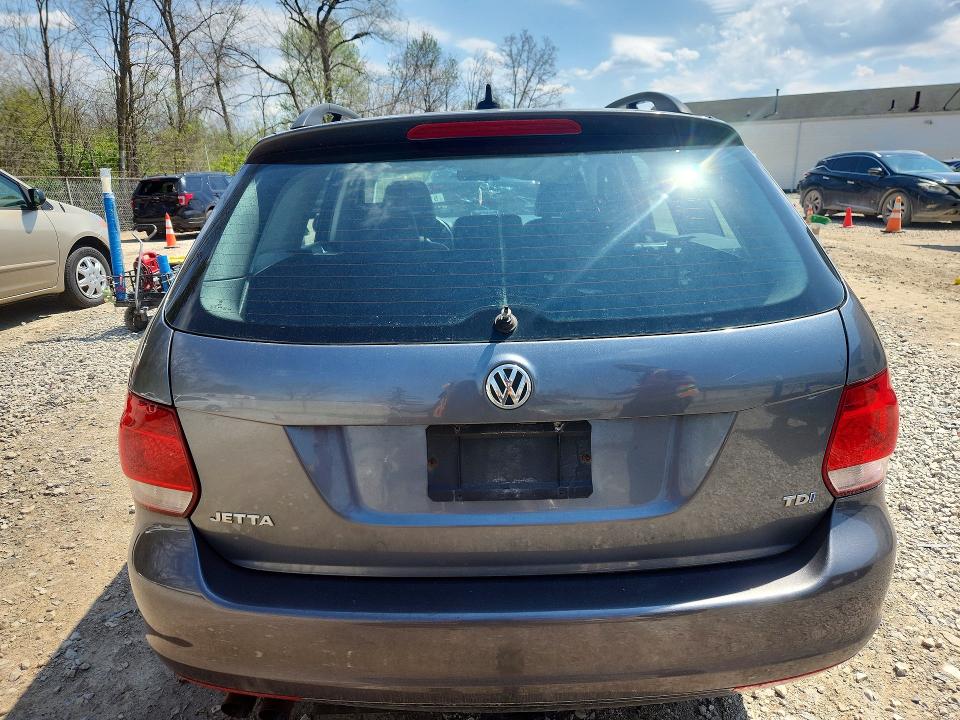 51010166 :رقم المزاد ، 3VWPL7AJ9EM604864 vin ، 2014 Volkswagen Jetta مزاد بيع