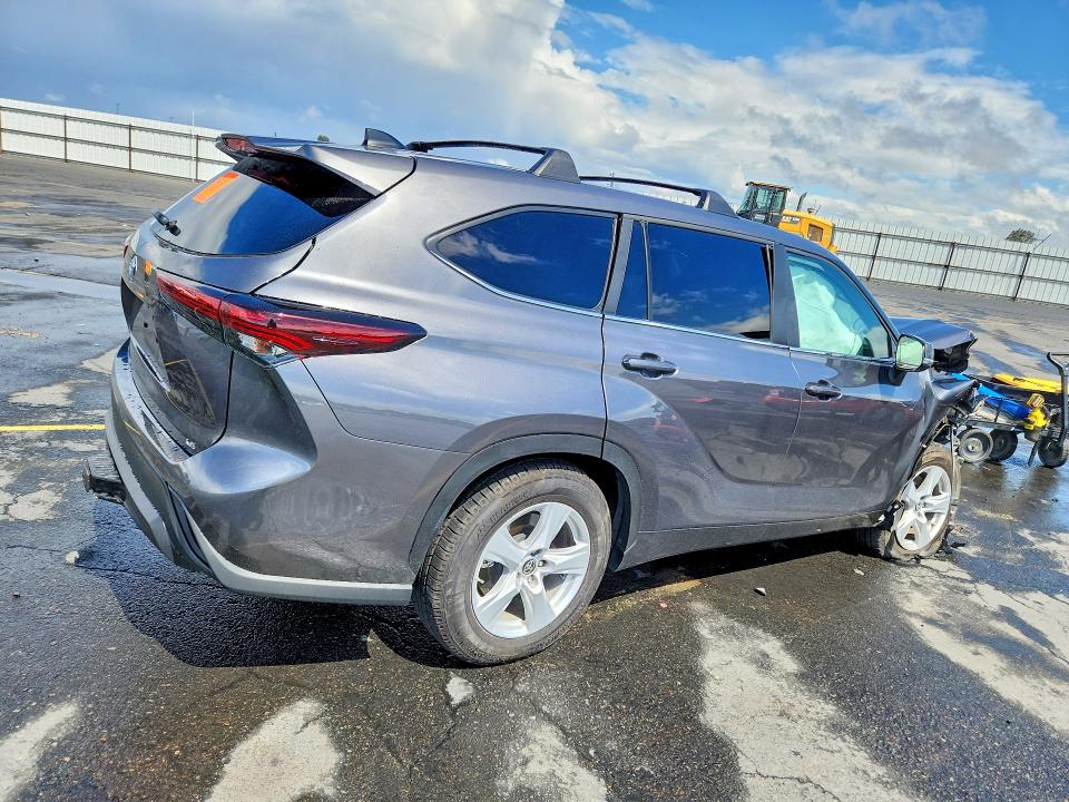 Aukcja sprzedaży 2024 Toyota Highlander, vin: 5TDKDRAH4RS529757, numer aukcji: 50795506