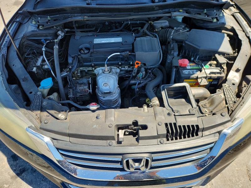 Продажа на аукционе авто 2015 Honda Accord, vin: 1HGCR2F57FA127172, номер лота: 49998096