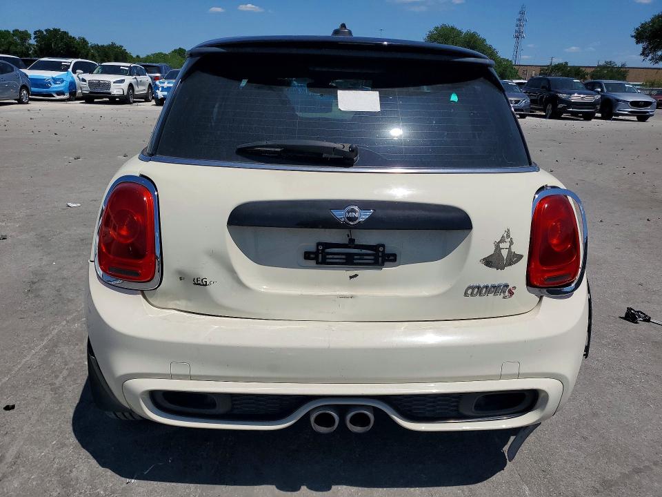 Продажа на аукционе авто 2020 Mini Cooper, vin: WMWXR5C09L2L33770, номер лота: 49495986