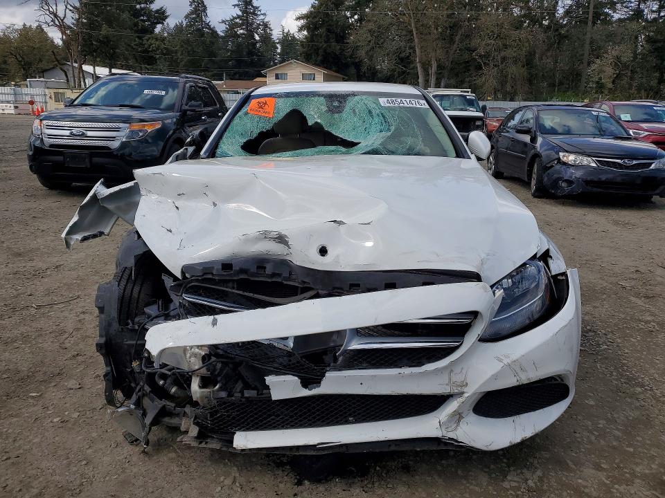 2015 Mercedes Benz C მანქანა იყიდება აუქციონზე, vin: 55SWF4KB0FU087521, აუქციონის ნომერი: 48541476