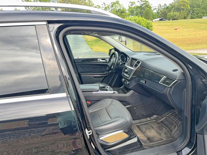 Продажа на аукционе авто 2014 Mercedes-benz Gl, vin: 4JGDF7DE8EA400822, номер лота: 50852316