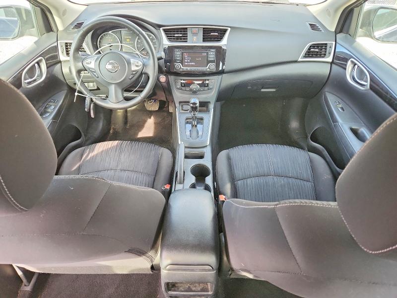 50724866 :رقم المزاد ، 3N1AB7AP4JY271981 vin ، 2018 Nissan Sentra مزاد بيع