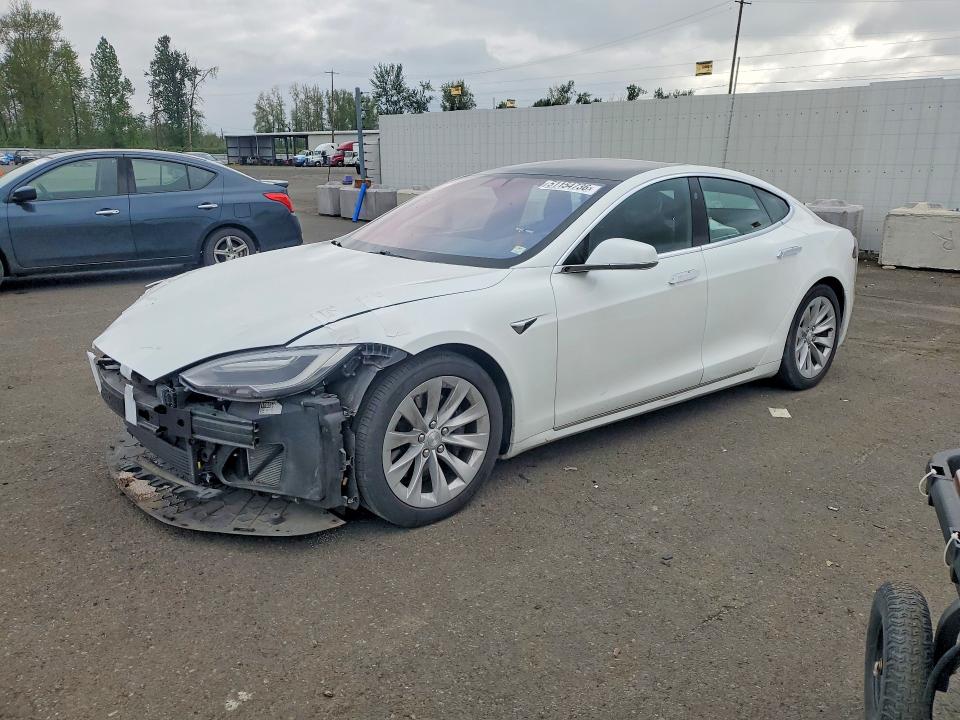 Aukcja sprzedaży 2017 Tesla Model S, vin: 5YJSA1E20HF215266, numer aukcji: 51154736