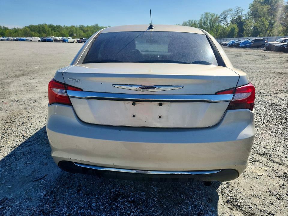 48976906 :رقم المزاد ، 1C3CCBAB6EN211105 vin ، 2014 Chrysler 200 مزاد بيع