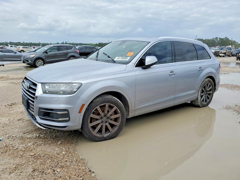 49759086 :رقم المزاد ، WA1VAAF71HD001105 vin ، 2017 Audi Q7 مزاد بيع