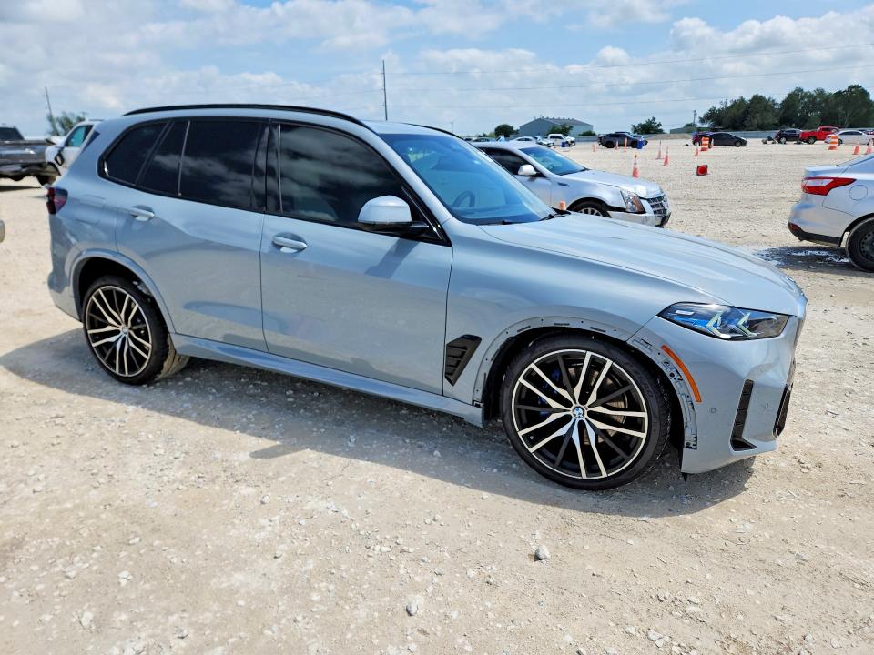47327196 :رقم المزاد ، 5UX23EU01S9W48130 vin ، 2025 Bmw X5 مزاد بيع