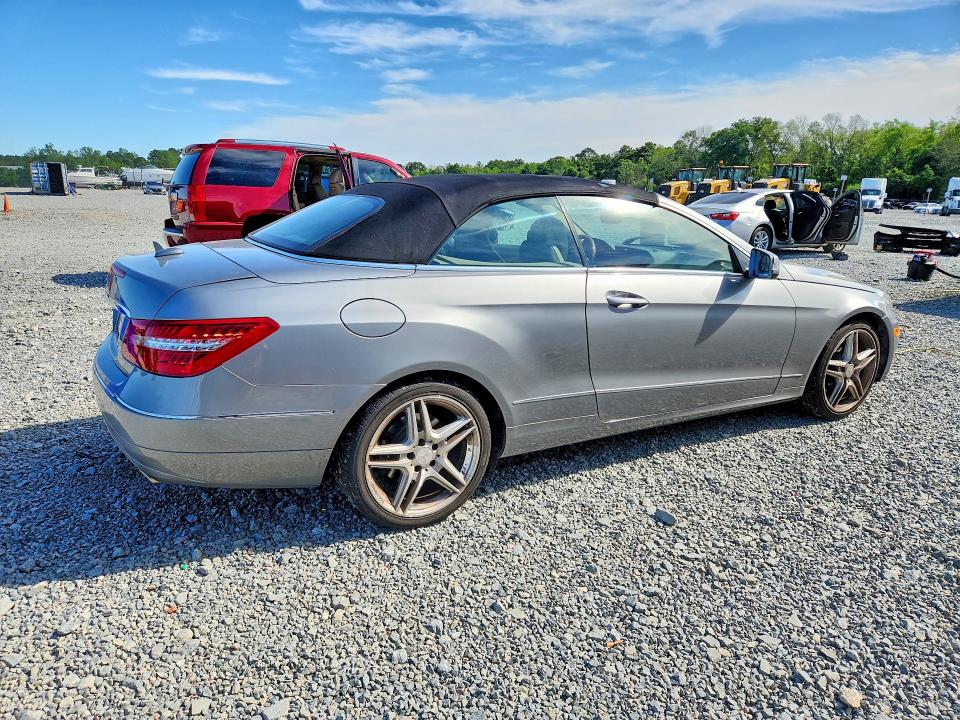 Продажа на аукционе авто 2013 Mercedes-benz E, vin: WDDKK5KF8DF205687, номер лота: 48664386