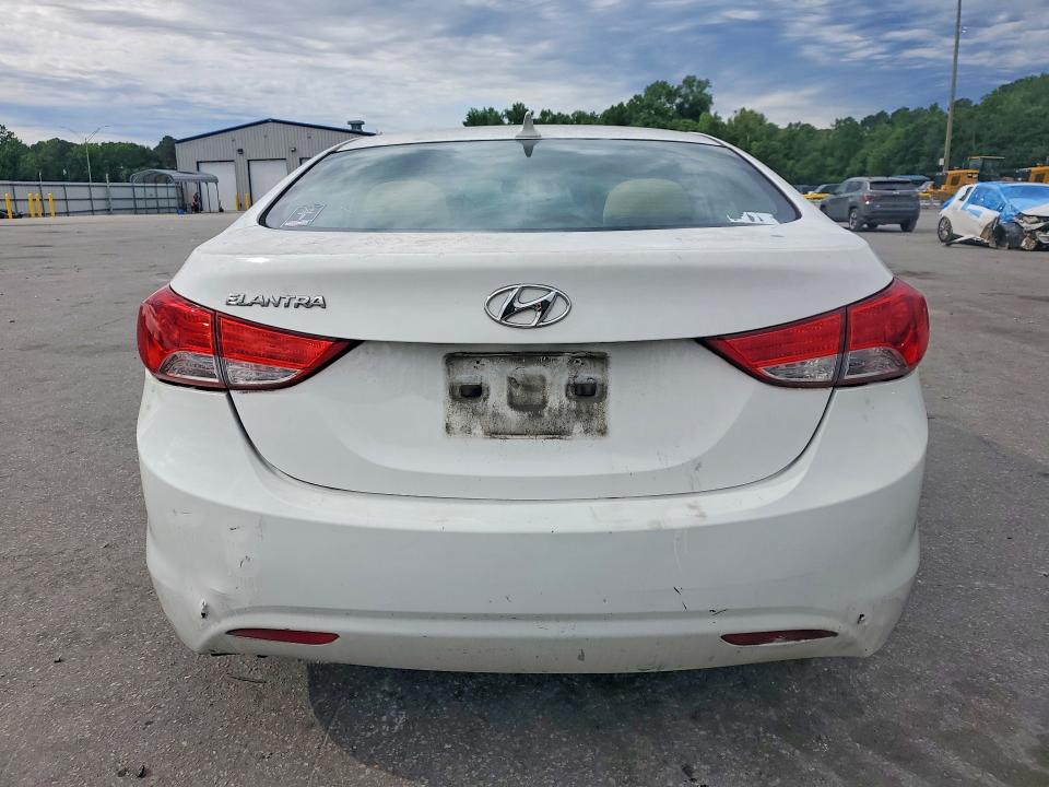 2013 Hyundai Elantra მანქანა იყიდება აუქციონზე, vin: 5NPDH4AE3DH371593, აუქციონის ნომერი: 51420166