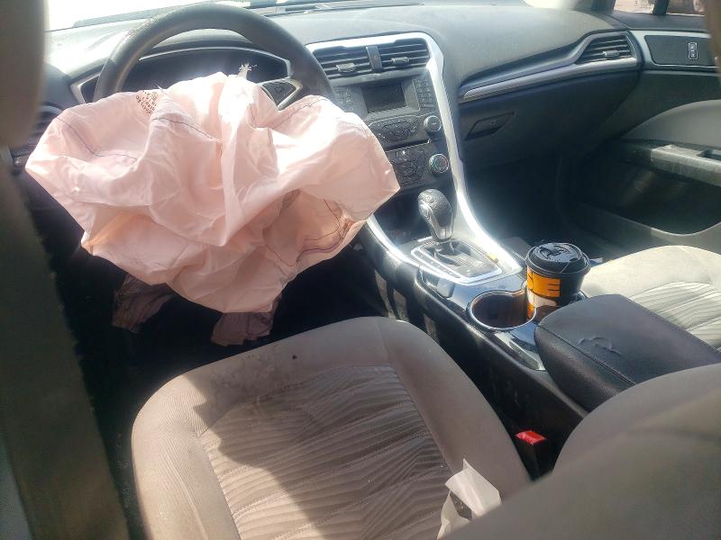 49554426 :رقم المزاد ، 3FA6P0G72GR227182 vin ، 2016 Ford Fusion مزاد بيع