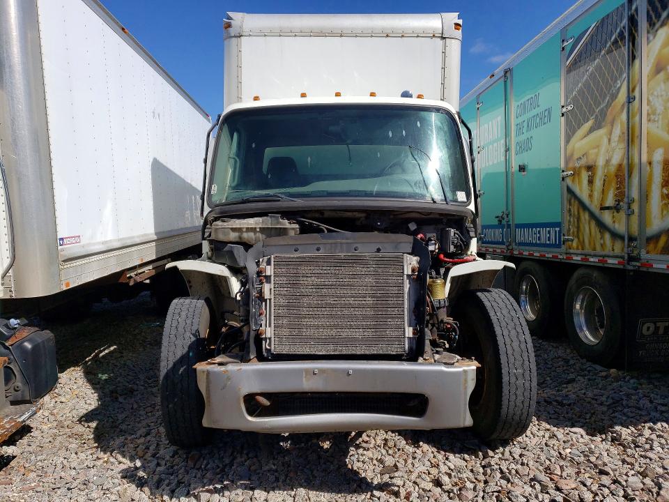 Продажа на аукционе авто 2013 Freightliner M2, vin: 1FVACWDT0DHFA5145, номер лота: 51849356