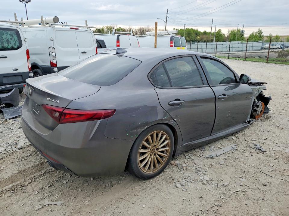 Продаж на аукціоні авто 2022 Alfa Romeo Giulia, vin: ZARFAMAN0N7656373, номер лоту: 49158276
