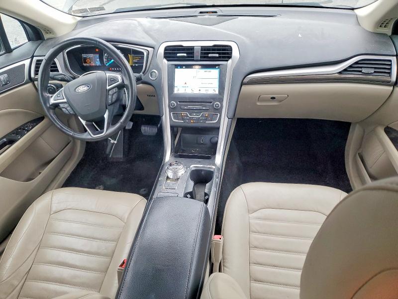 51757196 :رقم المزاد ، 3FA6P0HD7JR144133 vin ، 2018 Ford Fusion مزاد بيع