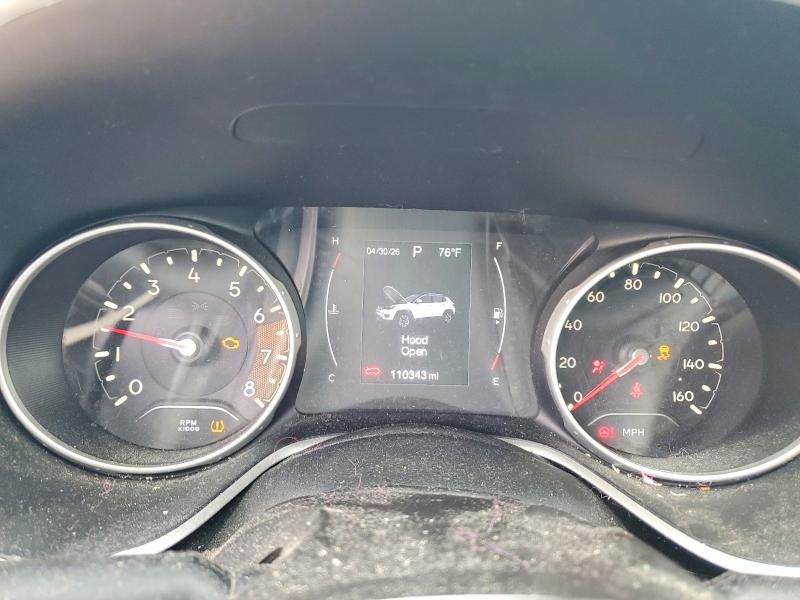 51836936 :رقم المزاد ، 3C4NJCBB4JT467963 vin ، 2018 Jeep Compass مزاد بيع