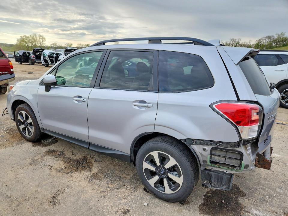 Продажа на аукционе авто 2017 Subaru Forester, vin: JF2SJAECXHH402914, номер лота: 51694796