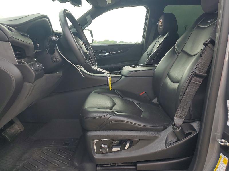 2020 Cadillac Escalade მანქანა იყიდება აუქციონზე, vin: 1GYS4DKJ8LR273823, აუქციონის ნომერი: 50330346