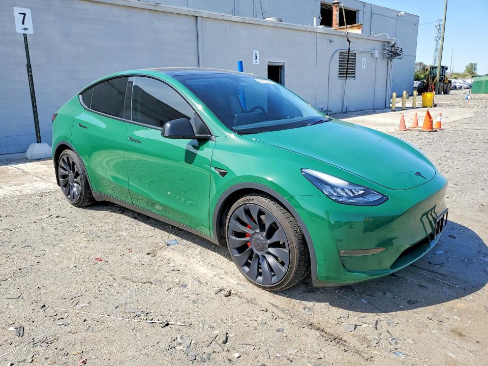 Продажа на аукционе авто 2020 Tesla Model Y, vin: 5YJYGDEF4LF033723, номер лота: 48499636