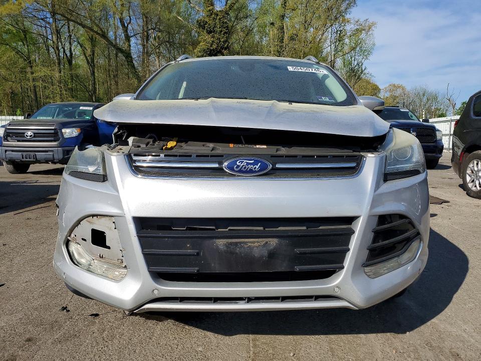 Продажа на аукционе авто 2015 Ford Escape, vin: 1FMCU9JXXFUA81751, номер лота: 50450746